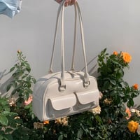 シンプルソフトフェイクレザーポケットアクセントショルダーバッグ