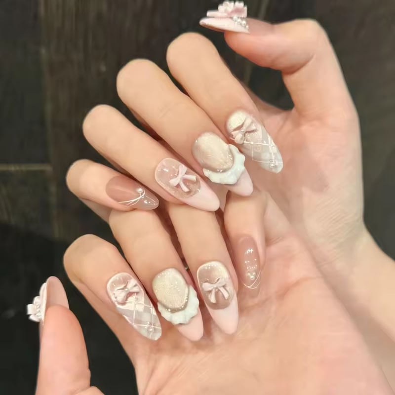 バレエコア×フリル×チェック×ピンク ネイルチップ | AURALALA | 輸入