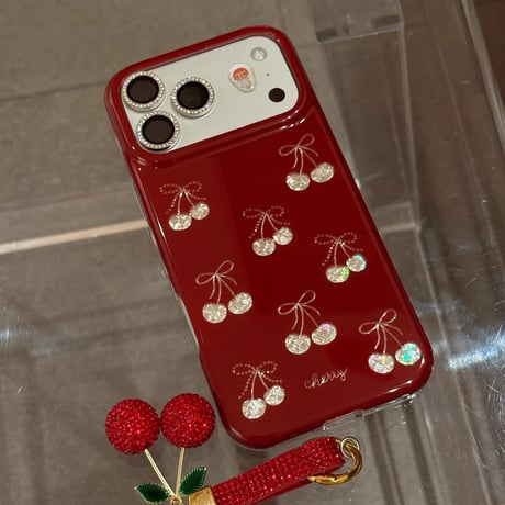 【iPhone17対応】高級感✨キラキラさくらんぼチャーム付きiPhoneケース