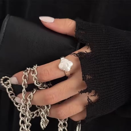 シルバークローバーリングセット