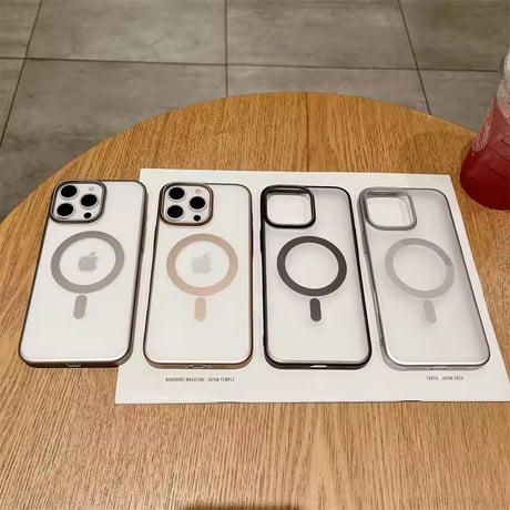 【MagSafe対応】マットメタルシースルーiPhoneケース