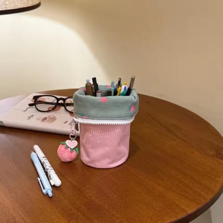 いちご🍓ペンポーチ/ペンケース/筆箱 /ポーチ