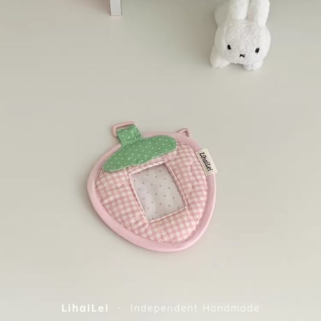 いちごファブリックトレカケース/トレカチャーム/キーホルダー