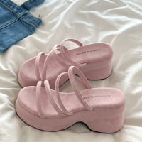 ふんわりレオパード柄ループサンダル