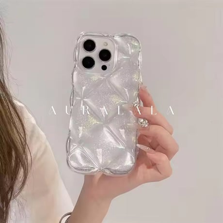 【iPhone17対応】夏にぴったり✨ぷっくりキラキラキルティングiPhoneケース