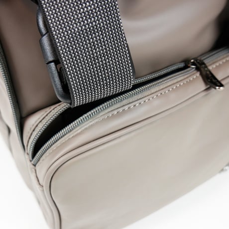 Raffine／パウダーブラウン