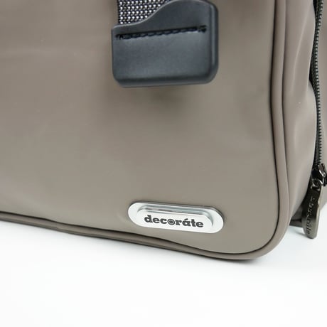 Raffine／パウダーブラウン