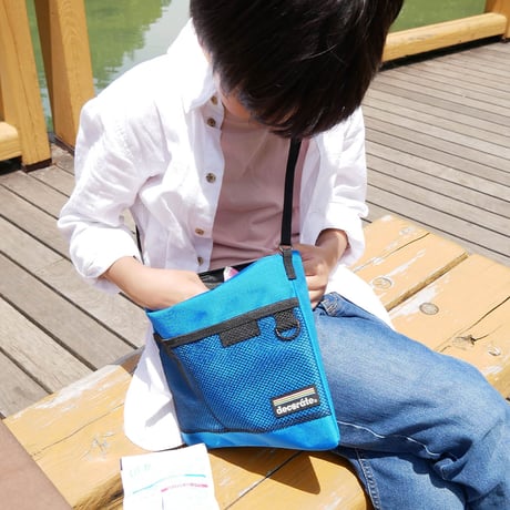 Tascamio／ブルー