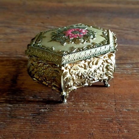 STORES ジュエリーボックスの検索結果