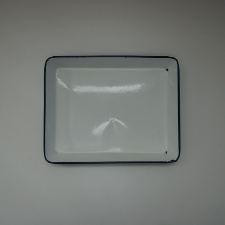 四角いホーローバット／C