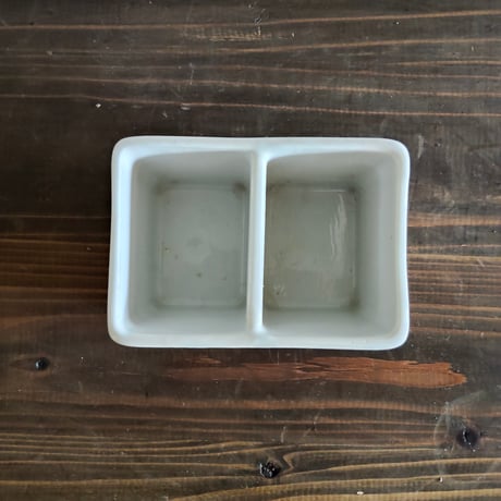 陶器の筆洗い／角形