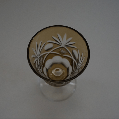 切子のグラス／飴色