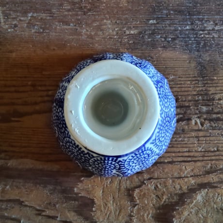 脚付き小器／中