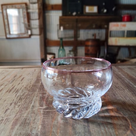 ガラス氷器（縁あり）