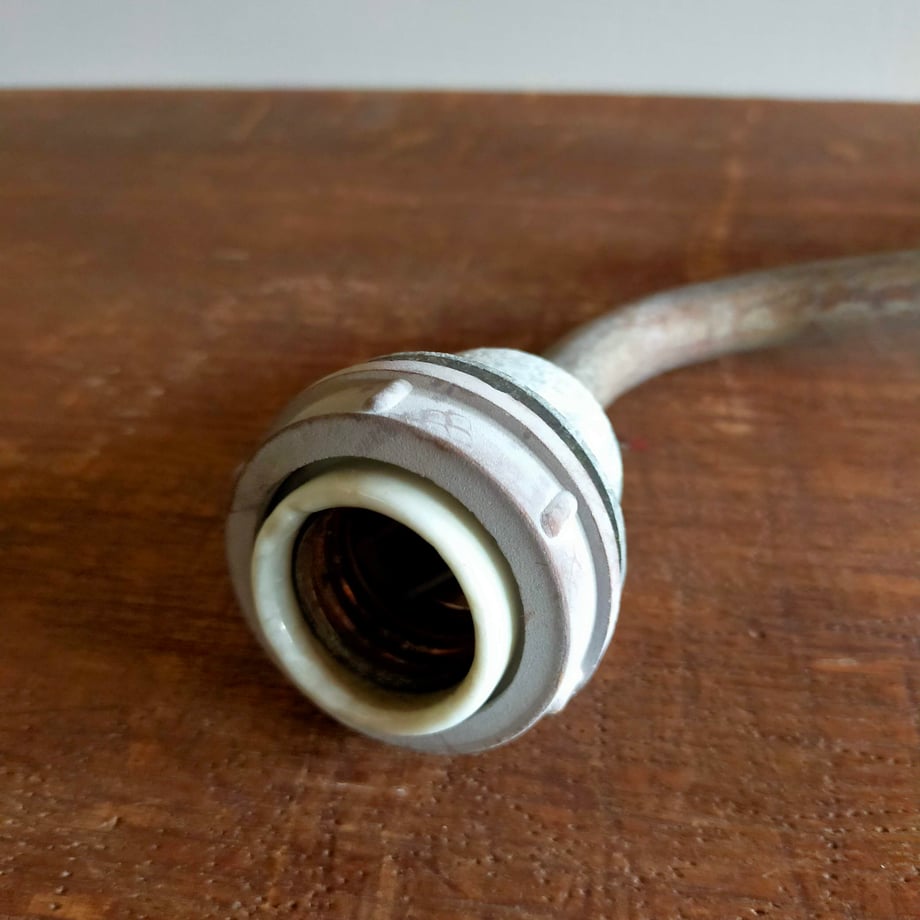 680c84a19d8327376fec039e