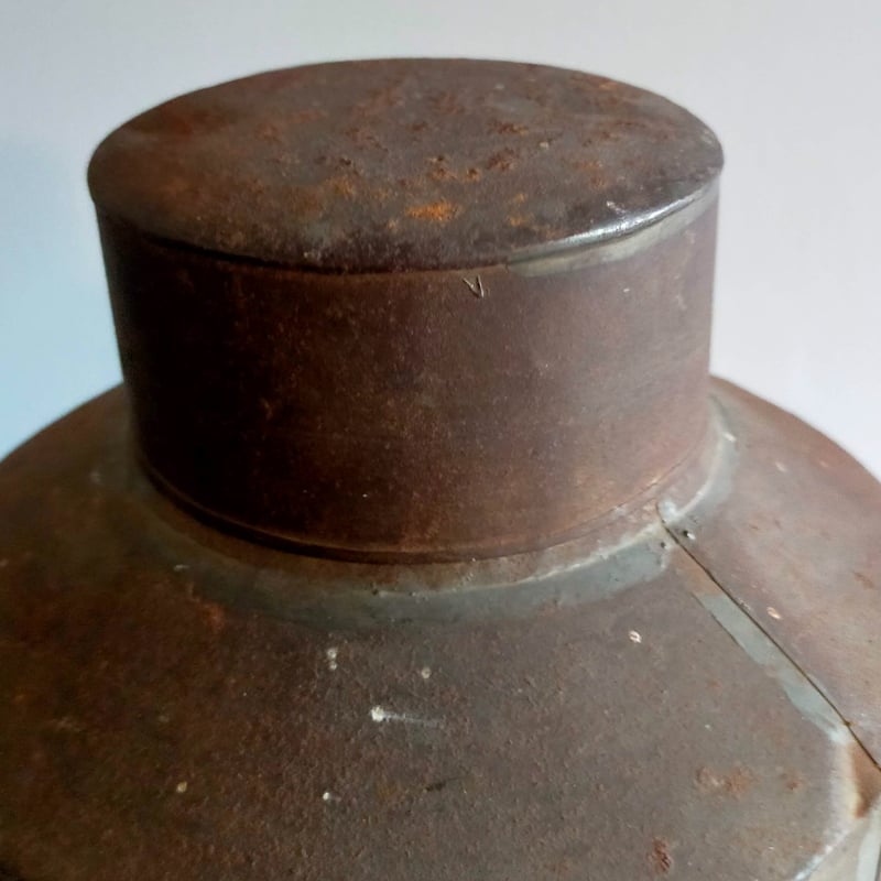 ブリキの茶缶 ベロ缶 ブリキの茶缶 ベロ缶