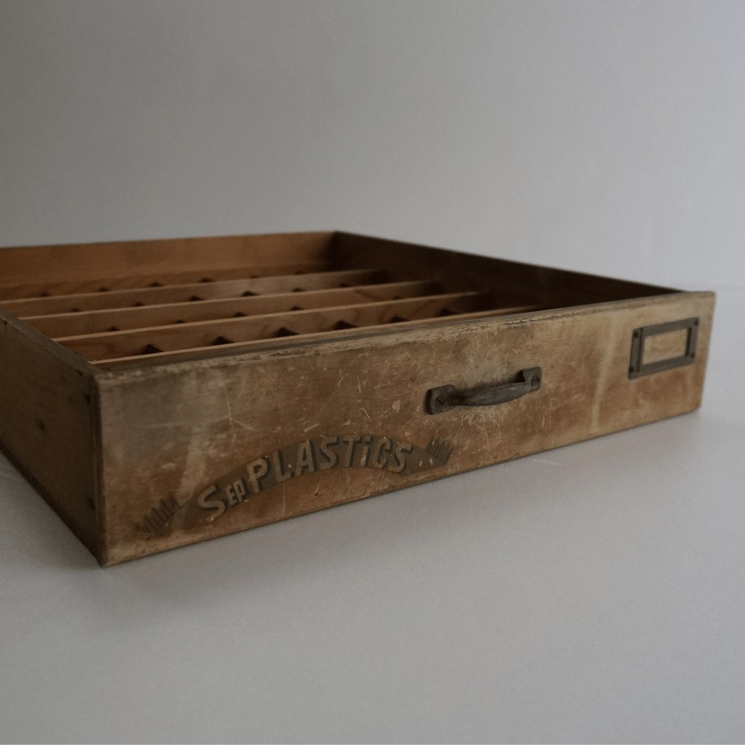 時計の風防が入っていた引出し | 生活骨董の店 dadatools.