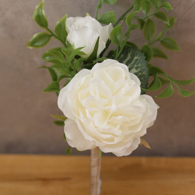 Artificial flower bouquet｜白とグリーンのアーティフィシャル