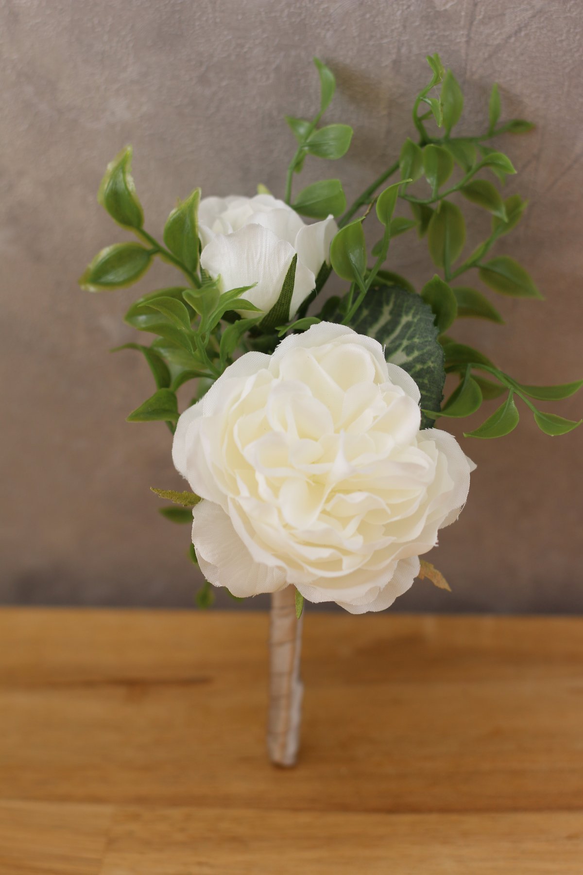 Artificial flower bouquet｜白とグリーンのアーティフィシャル