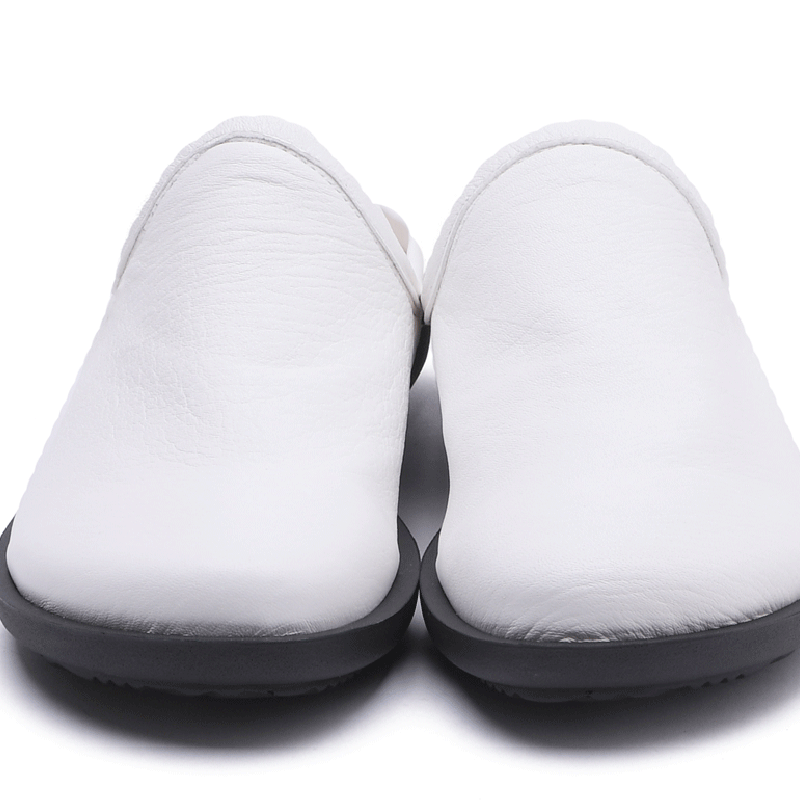 履いたそばからなじむサボ ホワイト | 外反母趾でも痛くない≪革の