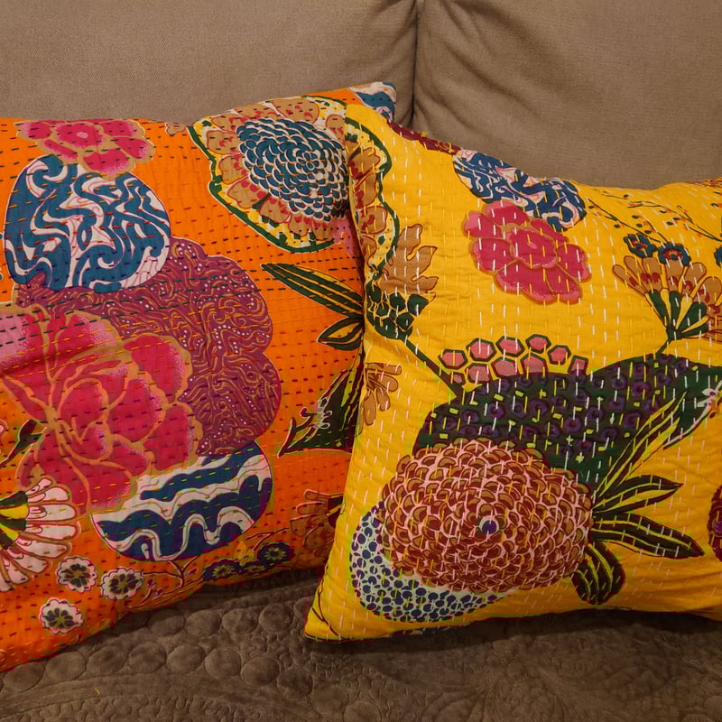 インドのクッションカバー2枚組（カラフル） | yumidori