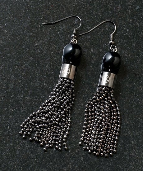 ball chain tassel earrings (black)