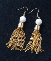 ball chain tassel earrings (white)