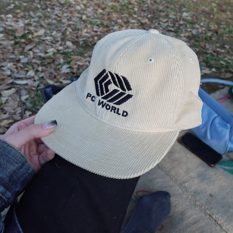 PC WORLD Corduroy Flat Visor Cap Sand × Black