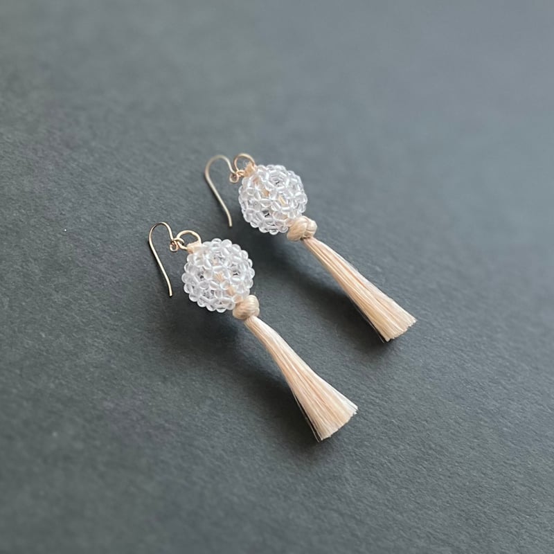 精麻とフラーレンの耳飾り (ピアス)(天然水晶) | ケイこむ の 店