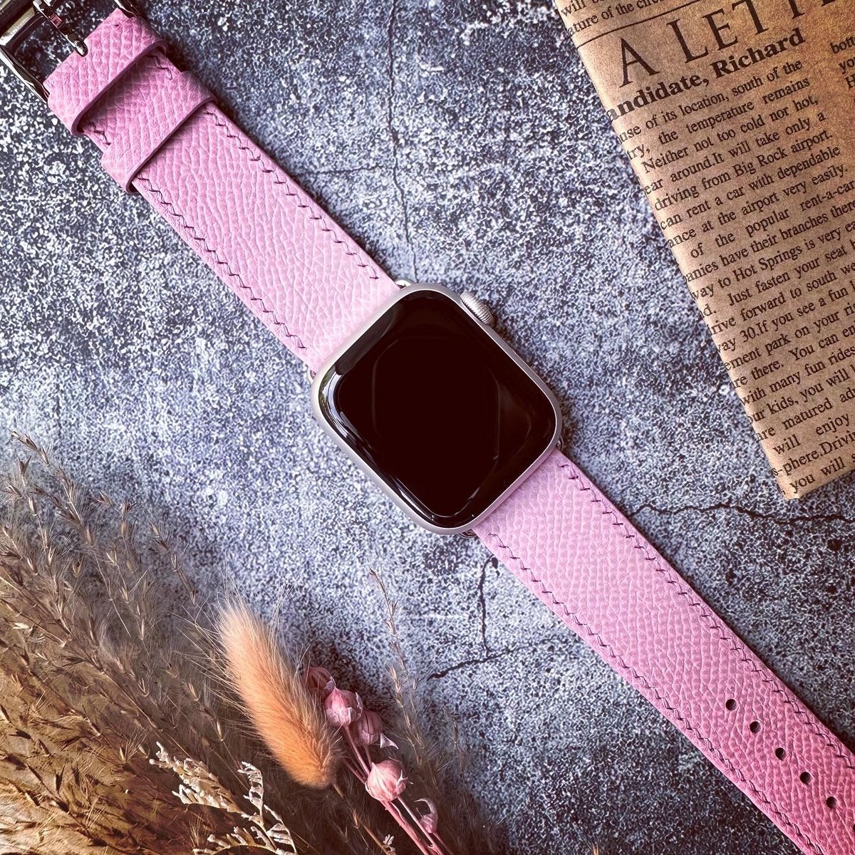 おしゃれでシンプルなアップルウォッチ サクラピンク | leather おしゃれでシンプルなアップルウォッチ サクラピンク | leather