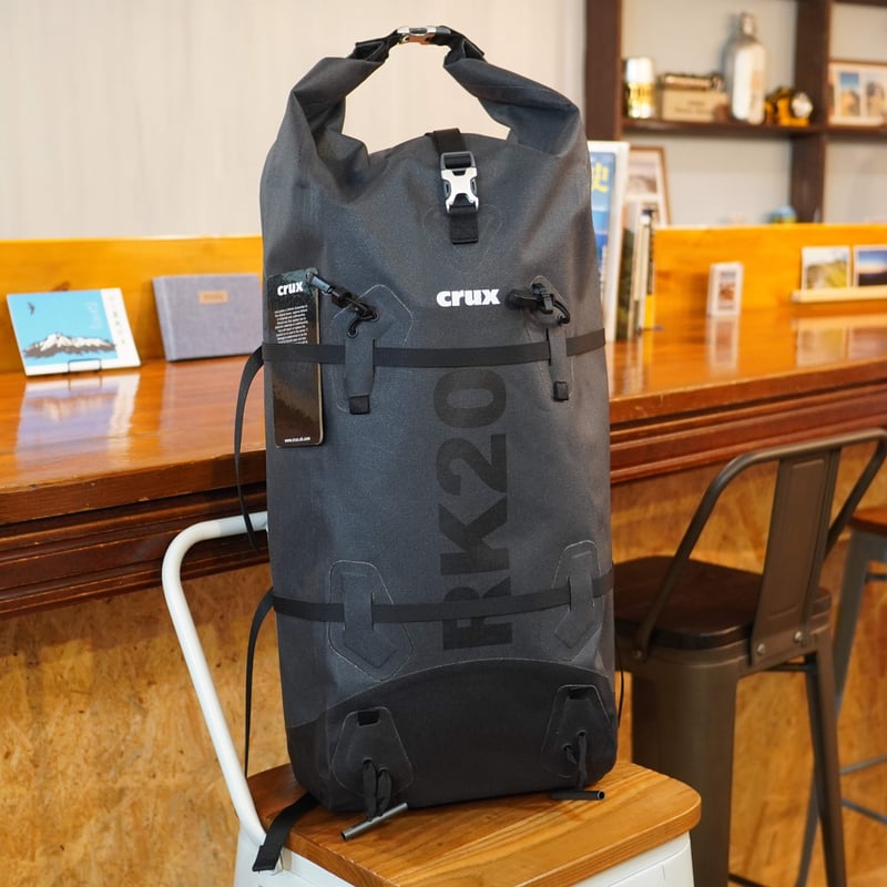 CRUX | RK20 | 山道具と喫茶 Eightdoor