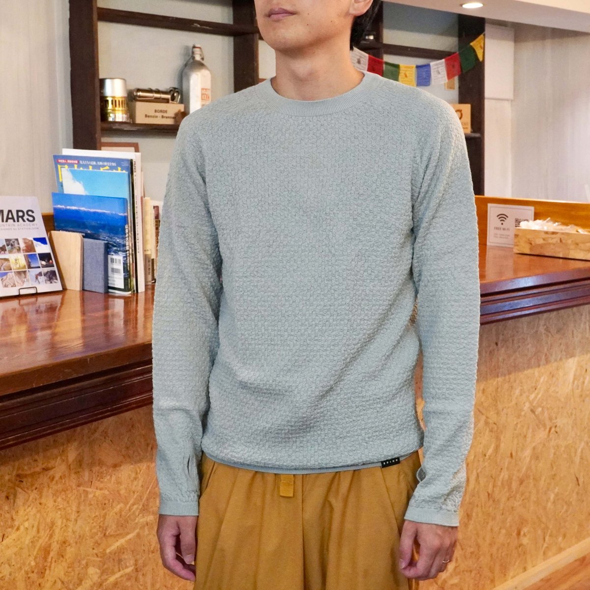 BRING | WUNDERWEAR シームレスクルーネック | 山道具と喫茶 Eightdoor