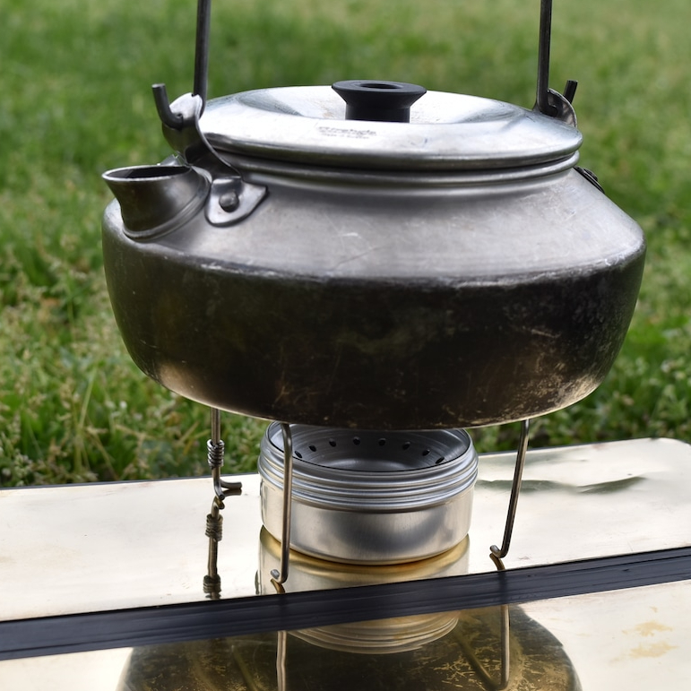 超軽量1593g　チタンストーブ（中古） Amazon | Boundless Voyage 純チタン製 飯ごう 薪ストーブ