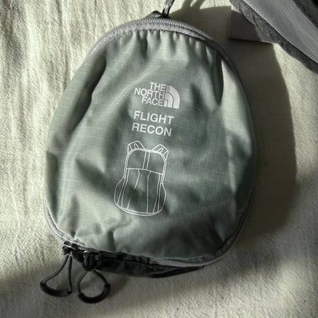 THE NORTH FACE FLIGHT RECON LIGHT GRAY NM81305