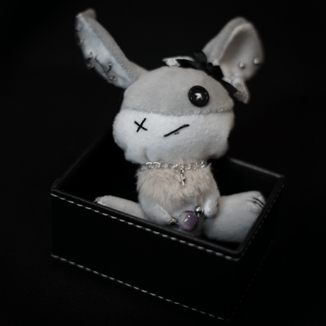 Creepy-Doll