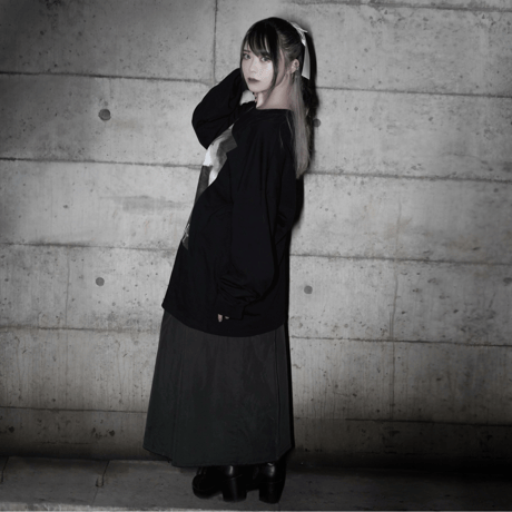 〈販売期間：2024/7/28~8/4終了〉【オーバーサイズ】19HzグラフィックロングTシャツ・ブラック