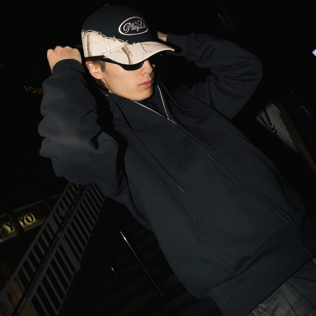 PLAY LIFE CAP (Snow Camo Barbed Wire) | cherish