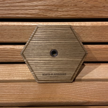 ITEM | Live with Nature