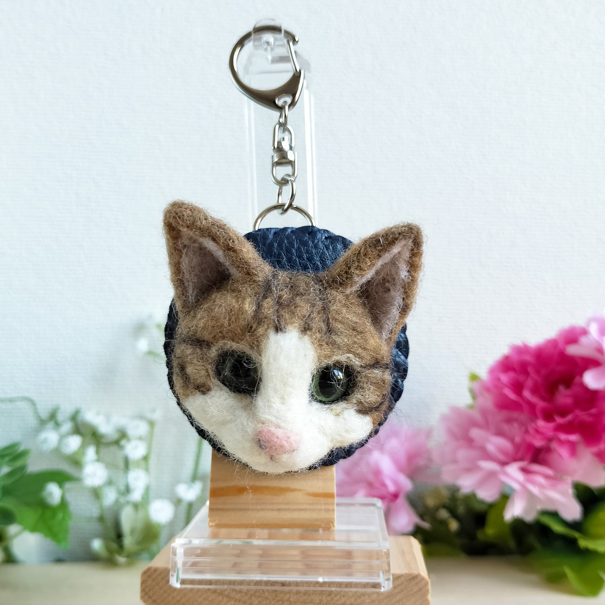 ファー猫顔キーホルダー セール チャーム キーホルダー 世界で一つだけのお顔付