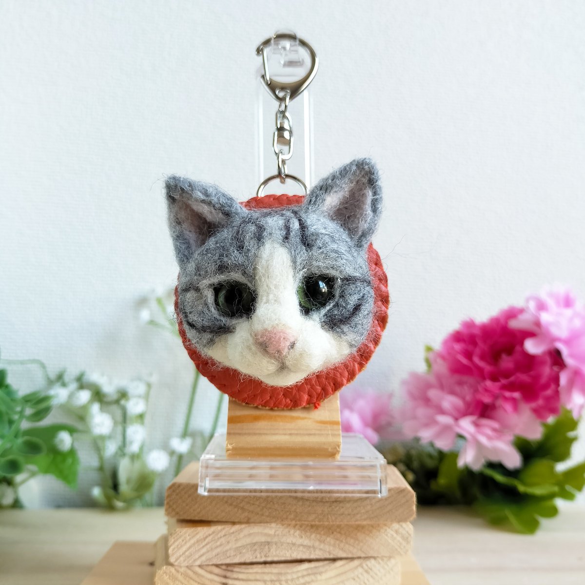 ネコのお顔キーホルダー(サバシロ) | MoMo色の、そら。／ネコ