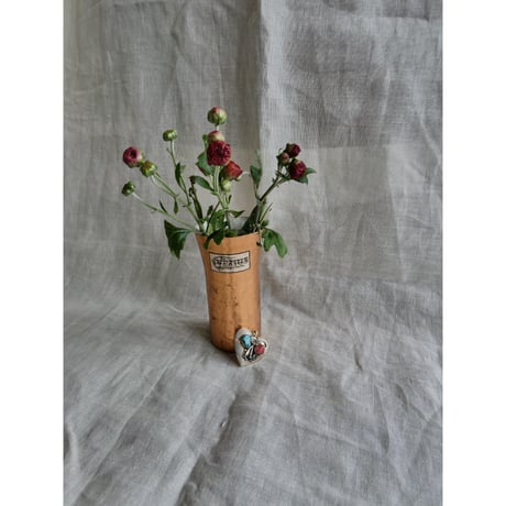 1950s "everyone has heart" pendant top