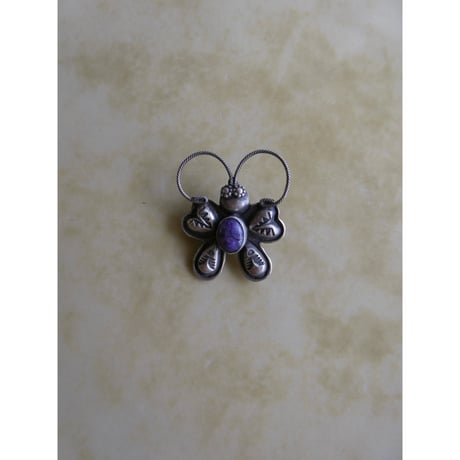1940s "beauty" butterfly broach