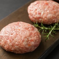 【2026夏ギフト・お中元】ニクルの肉屋の手作りハンバーグ【S08-013】