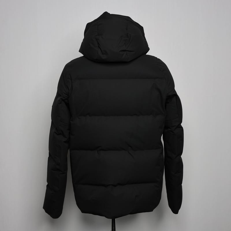 水沢ダウン　ストーム　ALLTERRAIN ブラック　ダウンジャケット DESCENTE ALLTERRAIN 水沢ダウンジャケット”ストーム