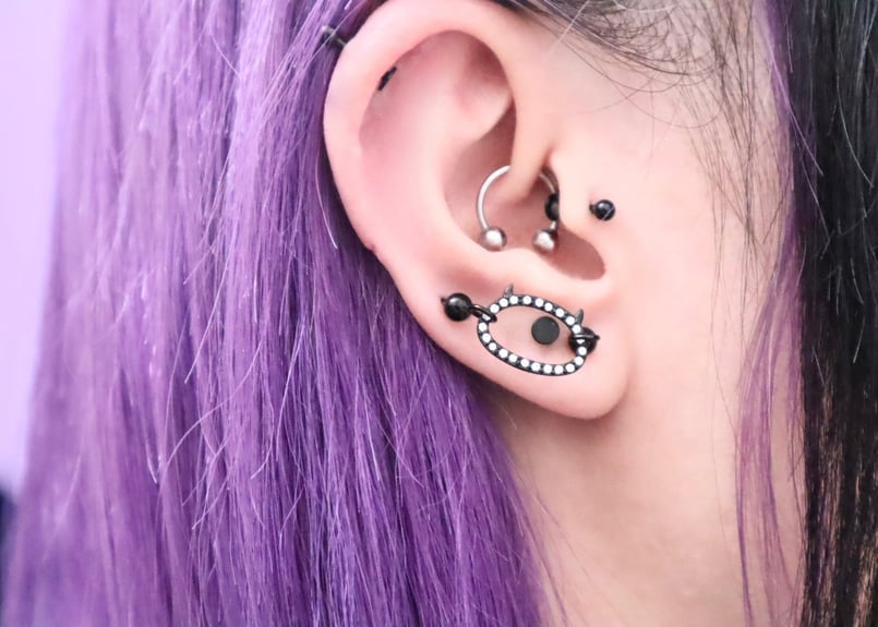 デビルピアス | Anmure