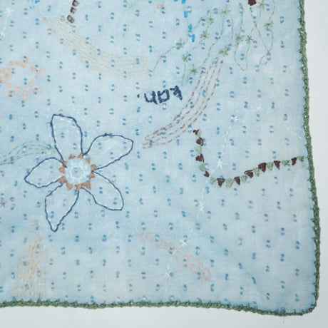 草木染め刺繍スカーフ