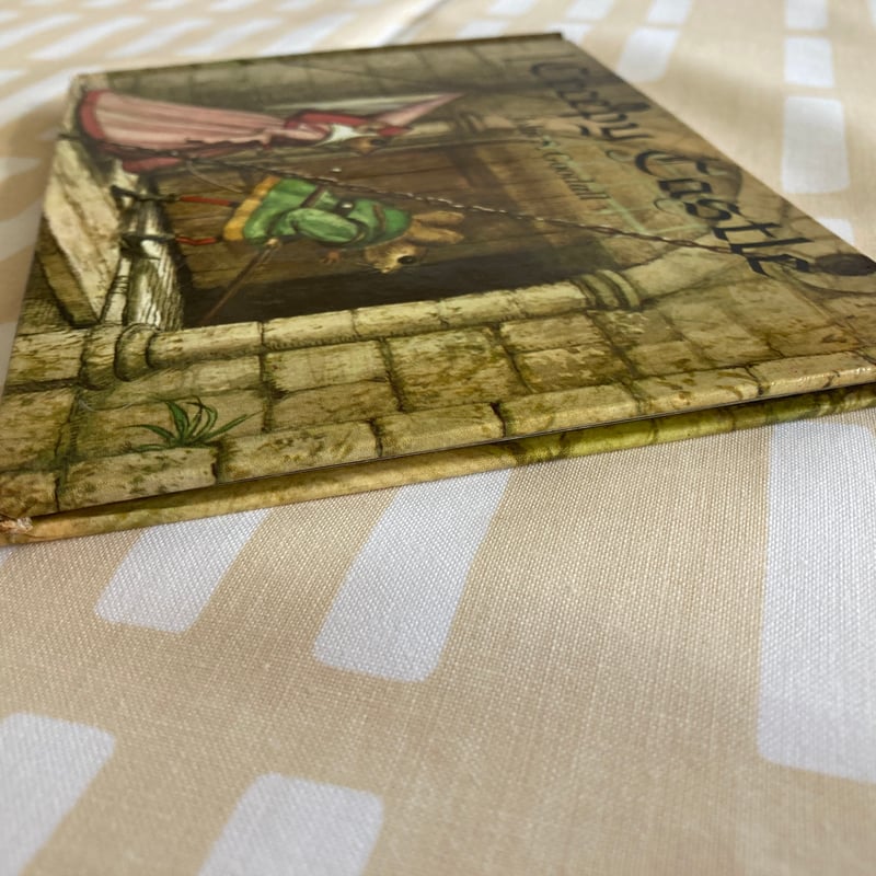 ◇しかけ絵本◇ 「CREEPY CASTLE」 お城 ドラゴン コウモリ 文字なし