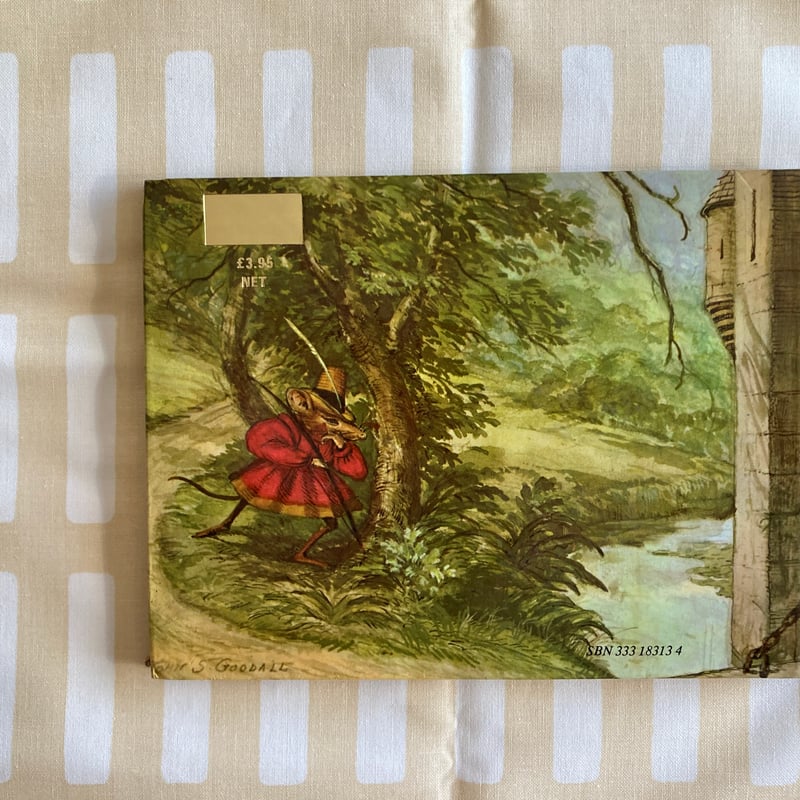 ◇しかけ絵本◇ 「CREEPY CASTLE」 お城 ドラゴン コウモリ 文字なし