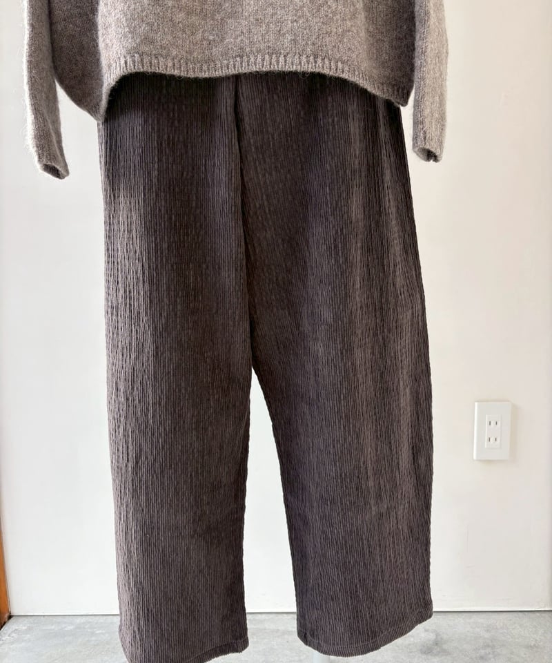 apuntob アプントビー　コーデュロイパンツ apuntob ｜コーデュロイ カーブパンツ | gré
