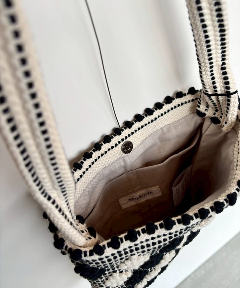 Antonello Tedde｜MARIAPIA ROMBETTI MEDIUM POUCH